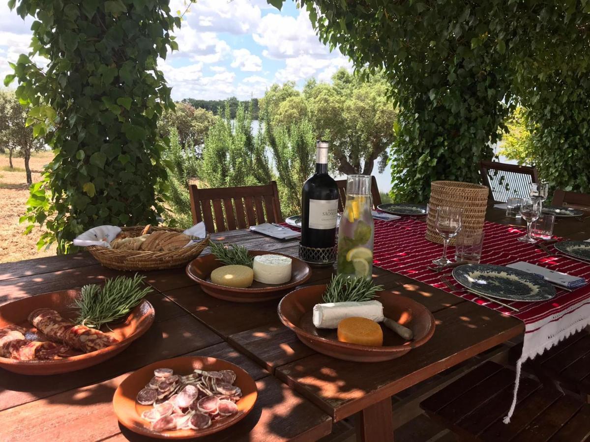 Fontes - A Essencia Do Alentejo Com Lago Privado 雷东多 外观 照片